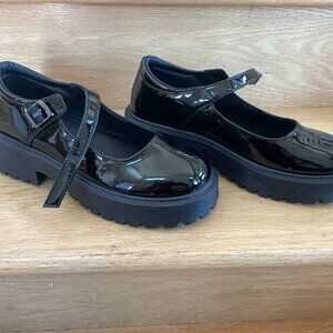 Leather Mary Jene Shoes